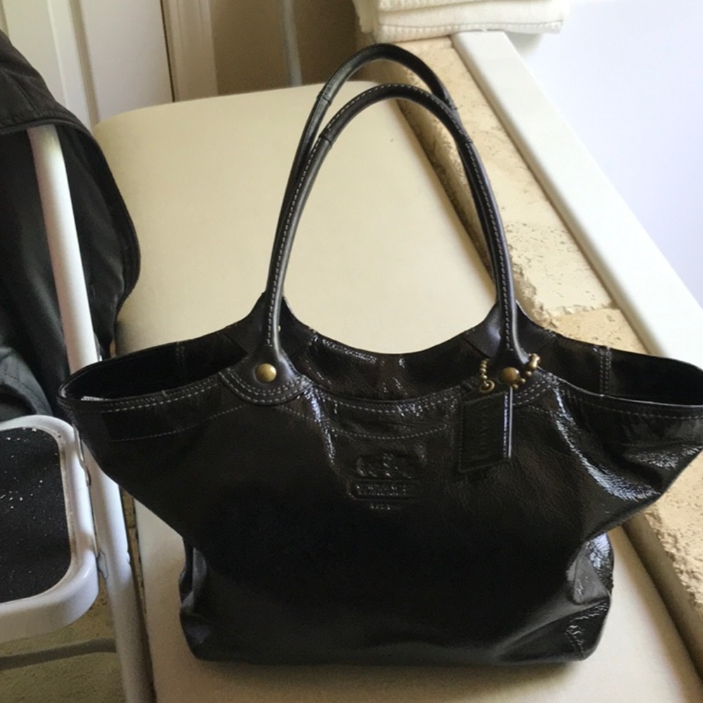 Like new Coach Leather tote